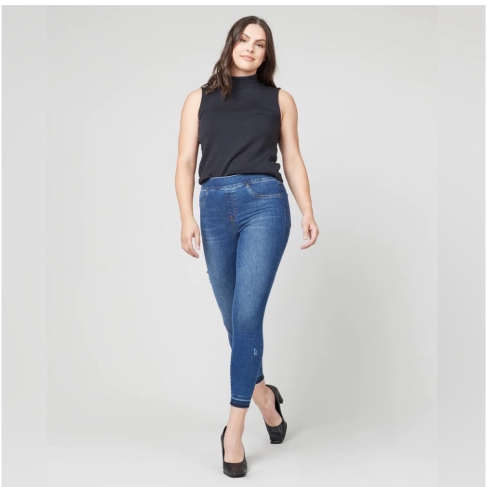 Spanx Distressed Denim Leggings Medium Wash Size 1X.